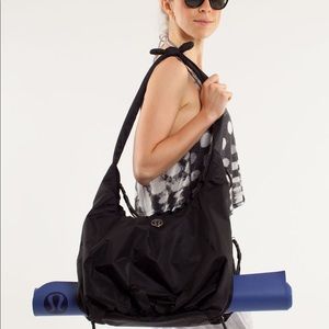 LULULEMON Sackasana Bag